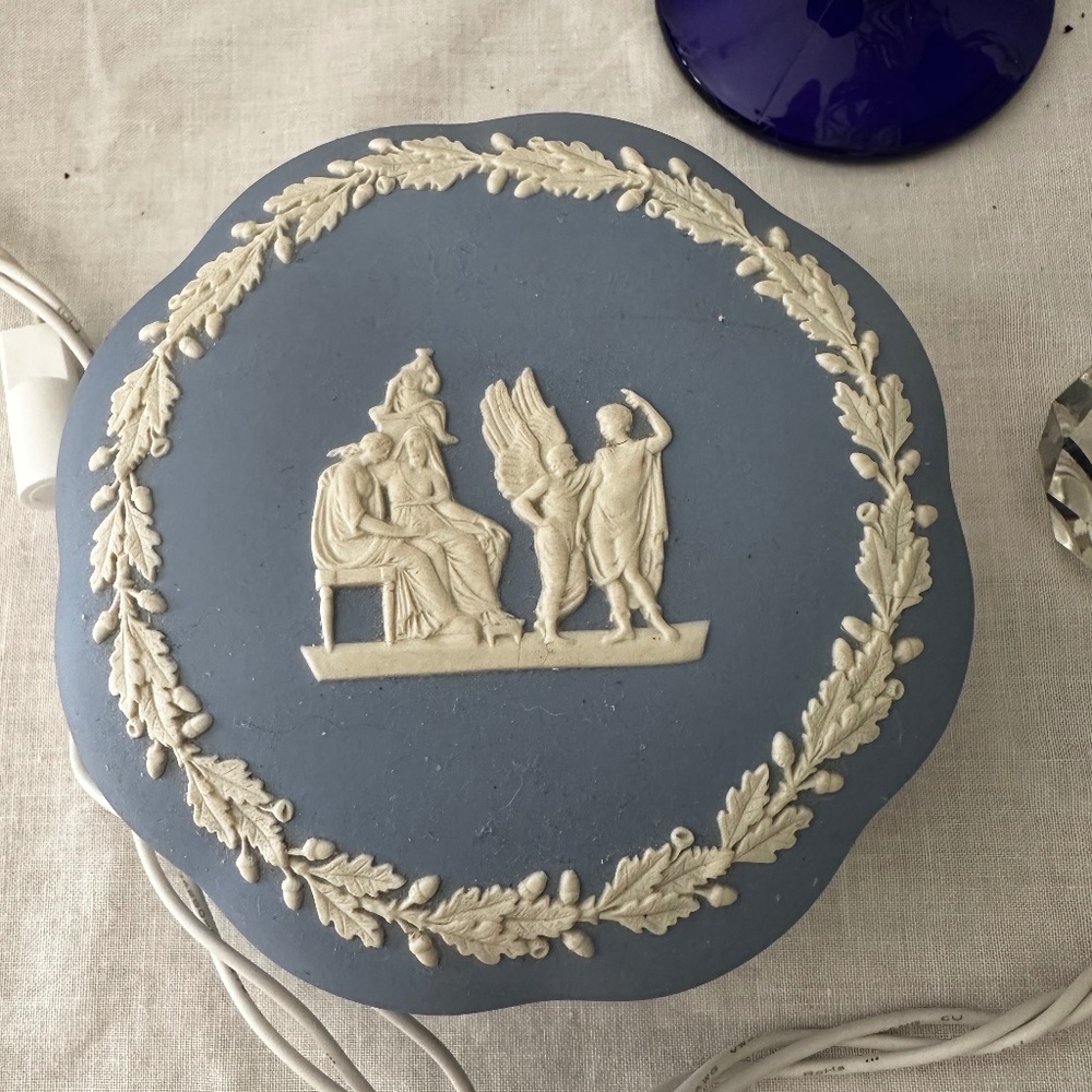 Wedgewood trinket box